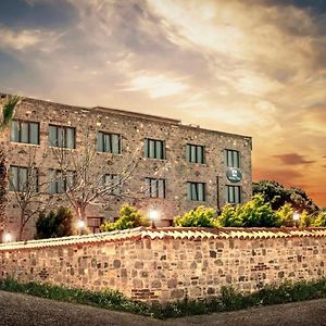 Cunda Aksac Otel